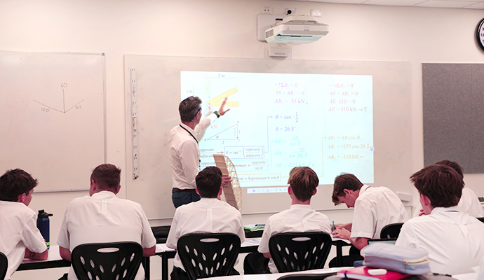 Yr 11 Engineering Studies Image 1V2