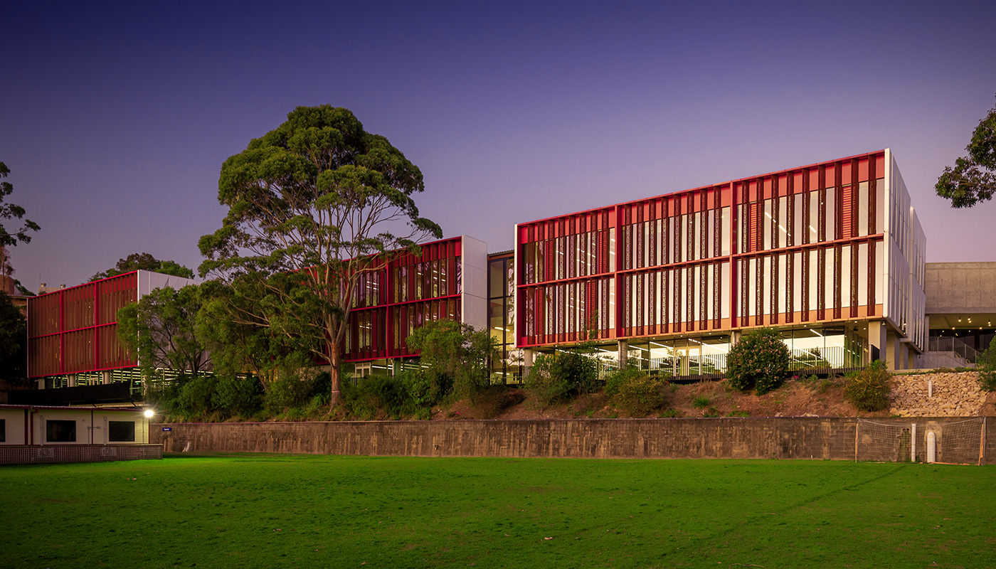 Discover Barker and take a tour of the School BarkerCollege.Website